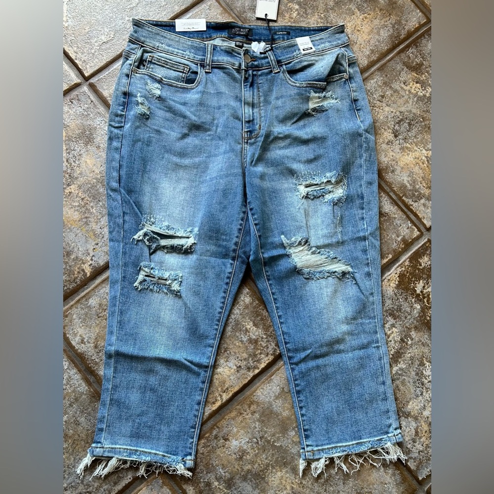 Judy Blue Boyfriend Jeans Distressed Blue